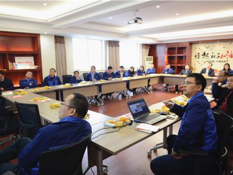 深学细悟转达头脑实力 ——918博天堂集团党总支开展学习十九大精神 